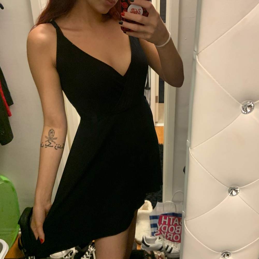 Black crossover front ladies loose flowy dress